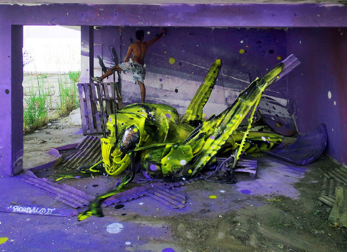 回收垃圾做的动物主题街头艺术