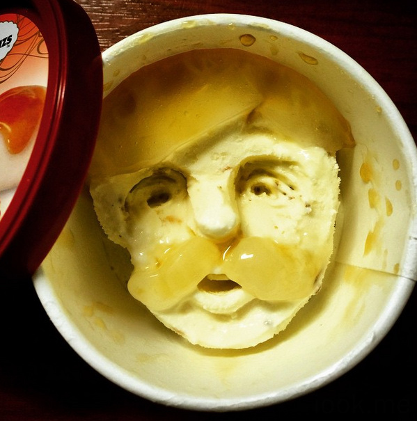 冰淇淋的玩法：人面雕刻